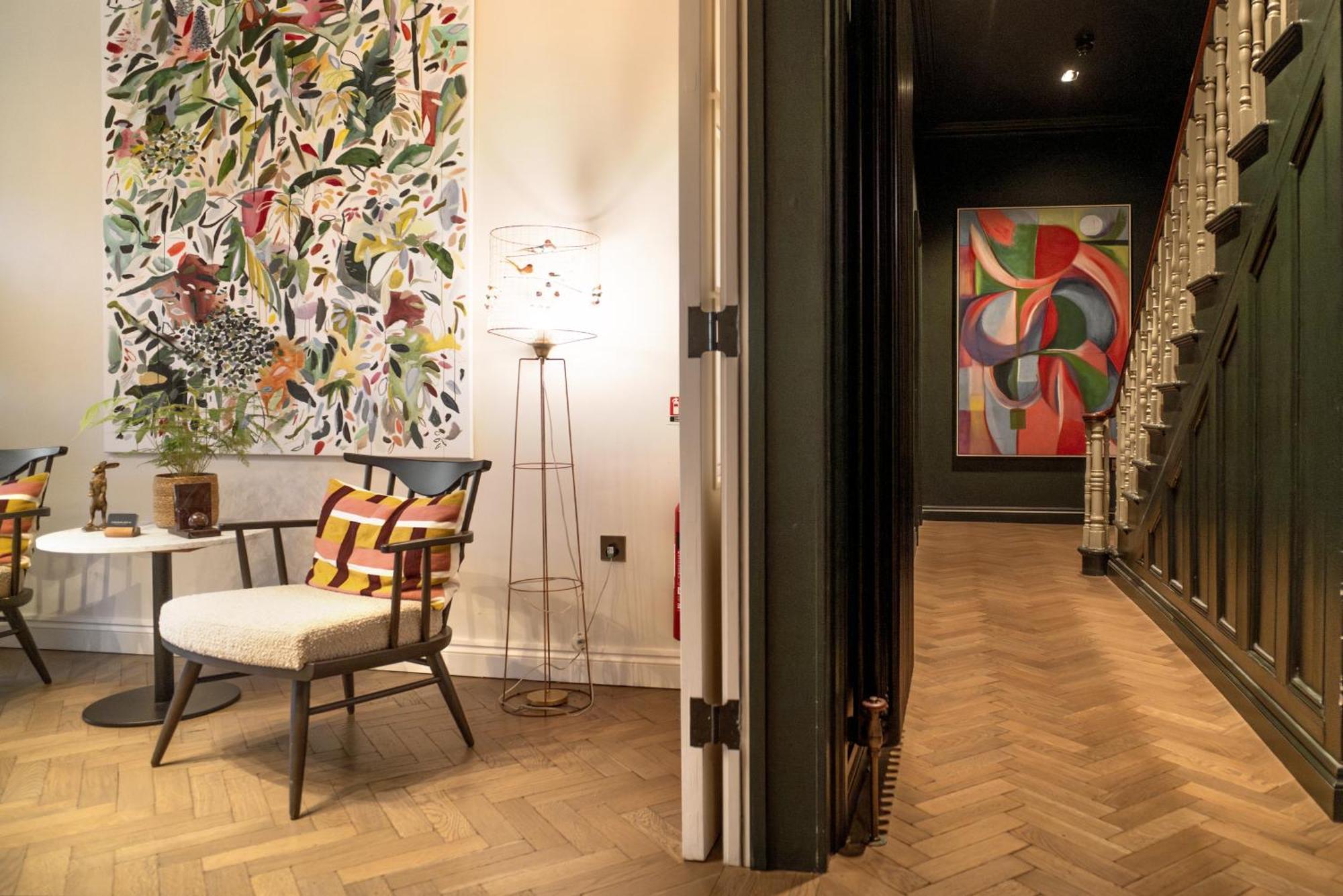 Leighton House - Boutique Guesthouse บาธ ภายนอก รูปภาพ Interior of the hotel